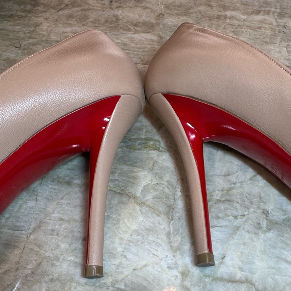 CHRISTIAN LOUBOUTIN Apostrophy Pump 100 Nappa 38.5 - Picture 13 of 14